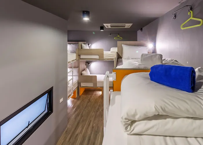 Isanook Albergue *